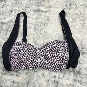 Black and Pink Women's bikini top